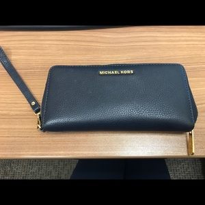 MICHAEL Michael Kors Jet Set Continental Wallet